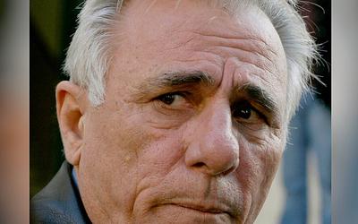 Πένθος στη δημοσιογραφία: Έφυγε από τη ζωή ο Σπύρος Καρατζαφέρης