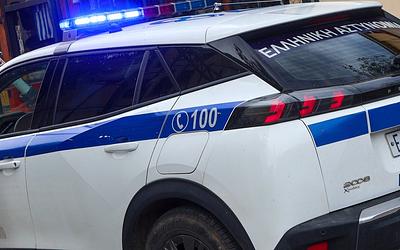 Κόρινθος: Θρασύτατη κλοπή τσάντας – Άμεση σύλληψη των δραστών!