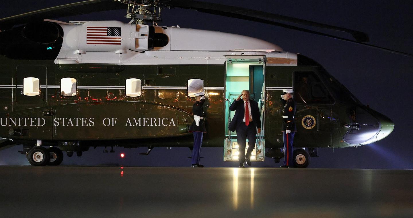 Τραμπ κατά Βρετανίας: «Μεγάλη ανοησία» η παραχώρηση των νήσων Τσάγκος