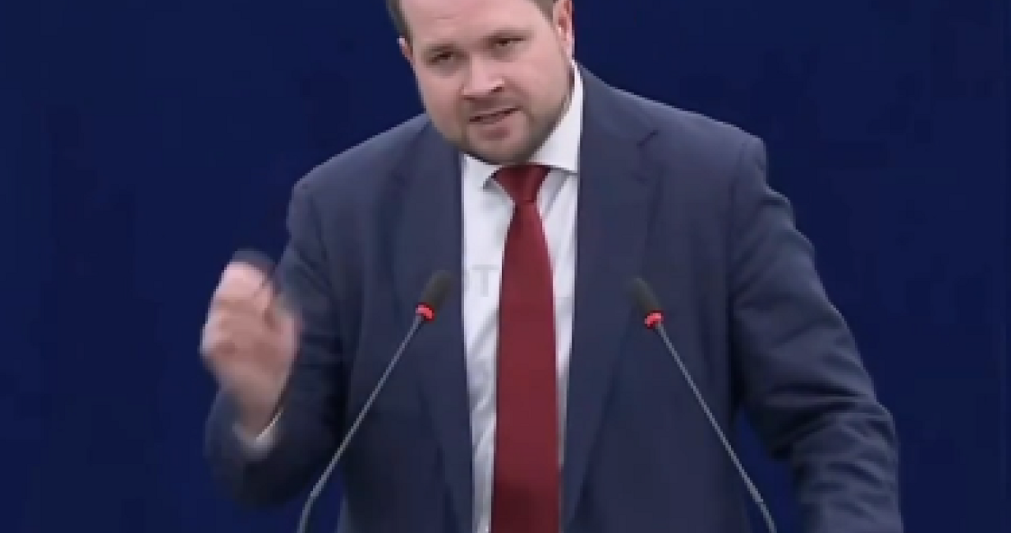 «Άντε γ… κύριε πρόεδρε»: Δανός ευρωβουλευτής στον Τραμπ - Δείτε βίντεο