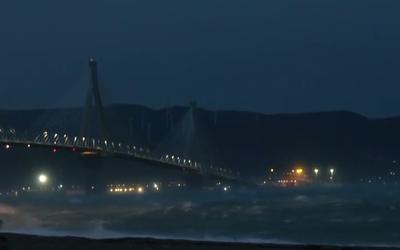 Άνεμοι 11 μποφόρ «σαρώνουν» τη γέφυρα Ρίου – Αντιρρίου!