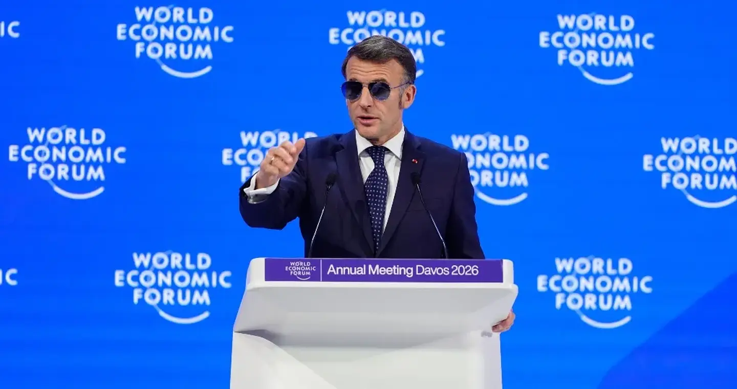 Μακρόν για τις απειλές Τραμπ: Θέλουμε σεβασμό και όχι νταήδες