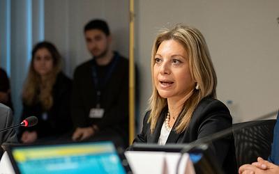 Καρυστιανού: Οι αμβλώσεις "πρόδωσαν" το πολιτικό της στίγμα; Αντιδράσεις