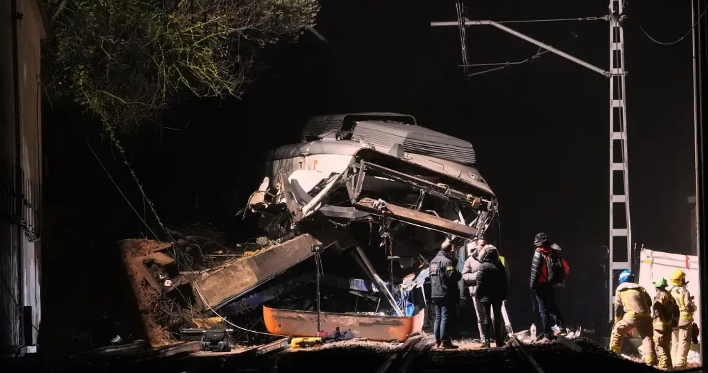 Νέος εκτροχιασμός τρένου στην Ισπανία: Νεκρός ο μηχανοδηγός
