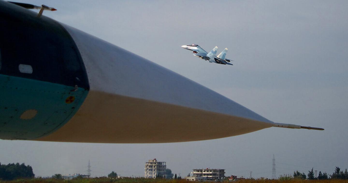 Η Ρωσία αποσύρει δυνάμεις από τη βορειοανατολική Συρία