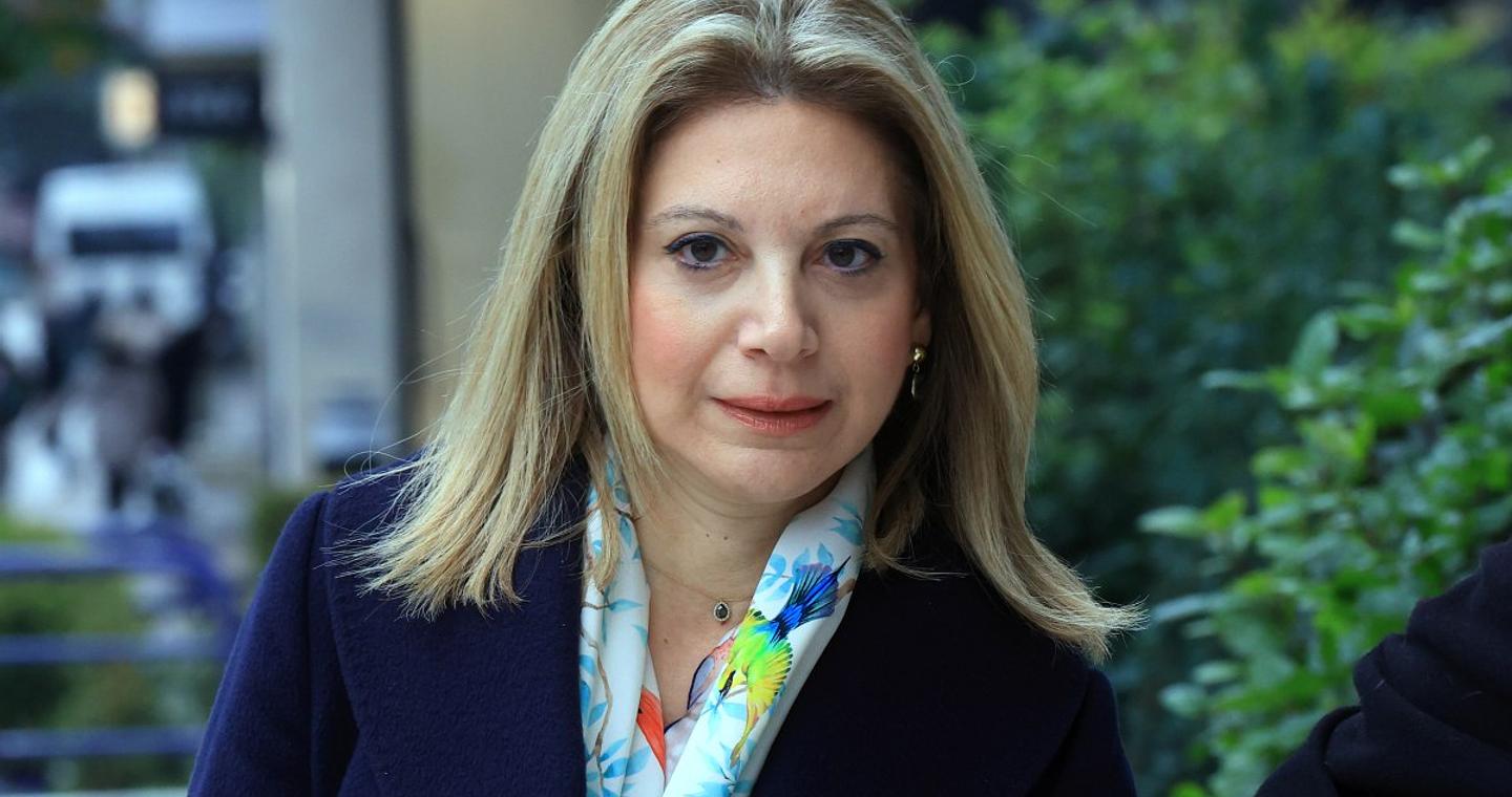 Άγνοια και εθνικιστικές κορώνες από τη Μαρία Καρυστιανού στην παρθενική παρέμβασή της για τα ελληνοτουρκικά