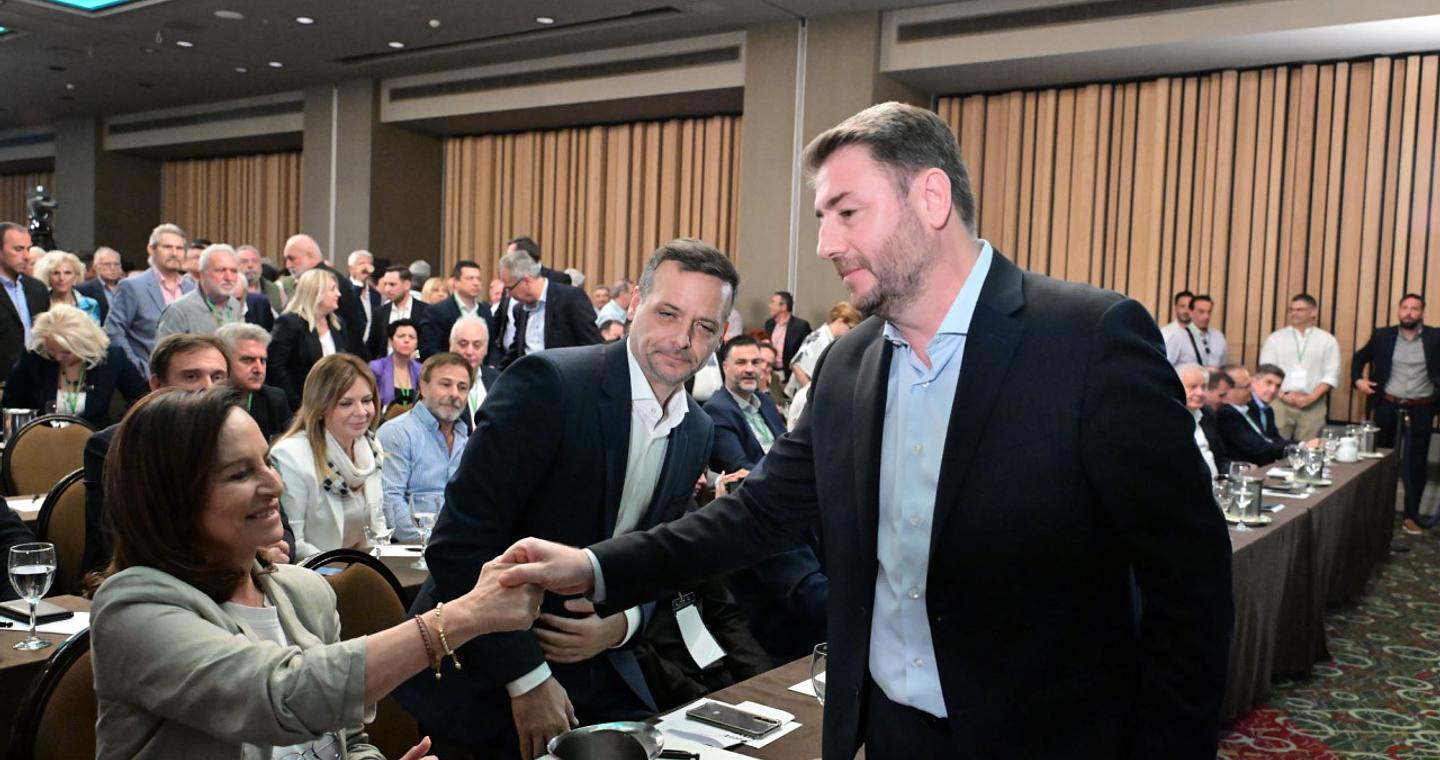 Δούκας σε Ανδρουλάκη: «Όχι στο κουκούλωμα» - Οι «δυο ψυχές» του ΠΑΣΟΚ και η απόσταση