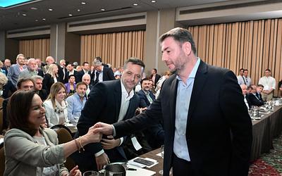 ΠΑΣΟΚ: «Μάχη χαρακωμάτων» Ανδρουλάκη-Δούκα-Γερουλάνου για την ηγεσία ενόψει Συνεδρίου!