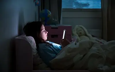 Γαλλία: Απαγόρευση social media κάτω των 15 – Τι αλλάζει;