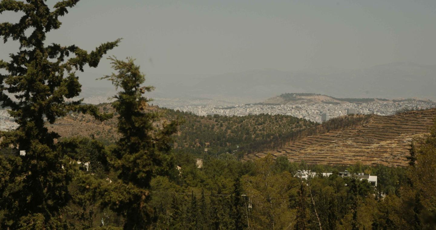 Υμηττός ώρα μηδέν: Η κλιματική κρίση και όσα πρέπει να γίνουν για να μην καιγόμαστε και να μην πλημμυρίζουμε