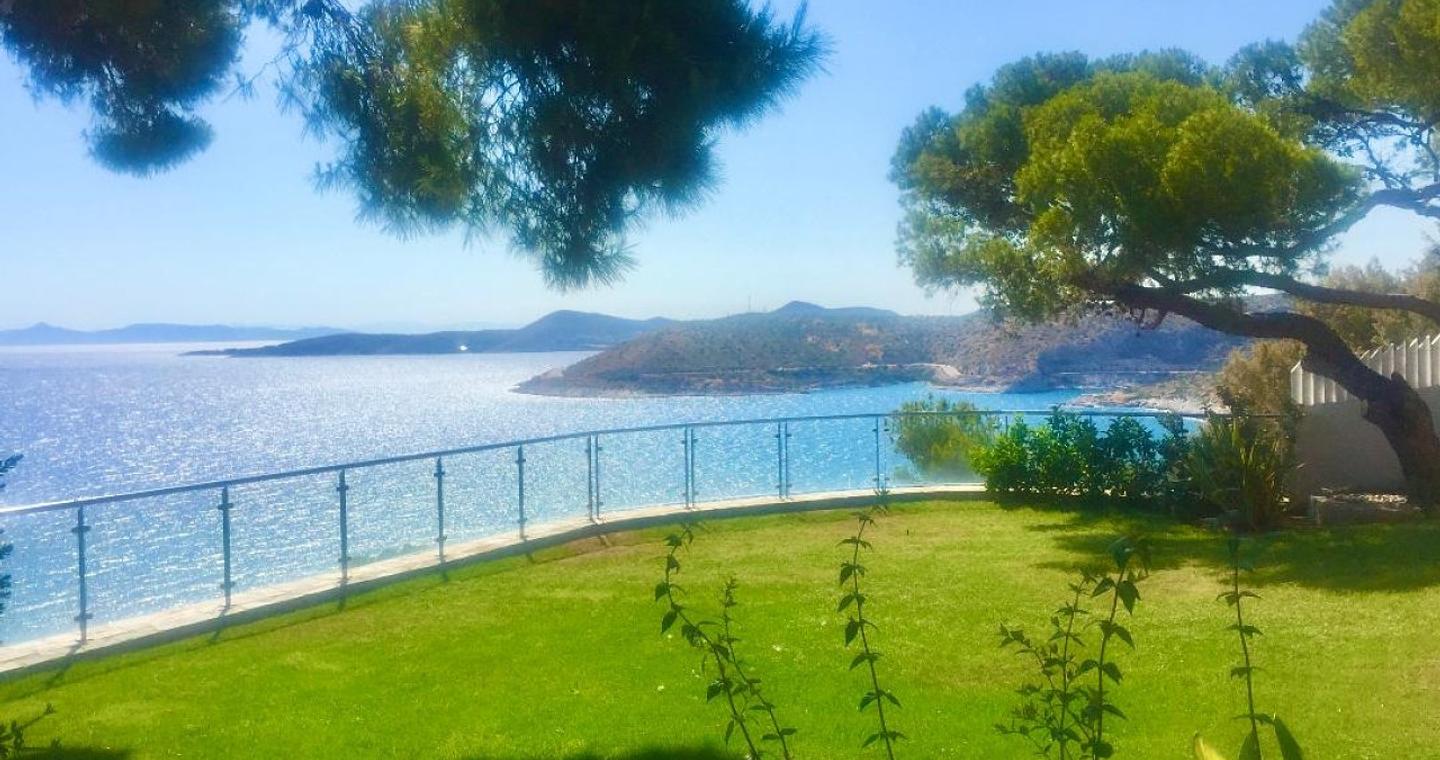 Αγορά ακινήτων: Γιατί πολλές πολυτελείς κατοικίες μένουν απούλητες ενώ η αγορά κινείται