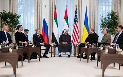 Ουκρανία: Άνοιξε ο δρόμος για ειρήνη; Οι κρίσιμες συνομιλίες στο Άμπου Ντάμπι