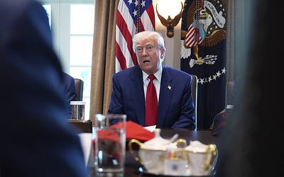 Τραμπ: «Δασμοί 100% στον Καναδά αν κάνει συμφωνία με την Κίνα!»