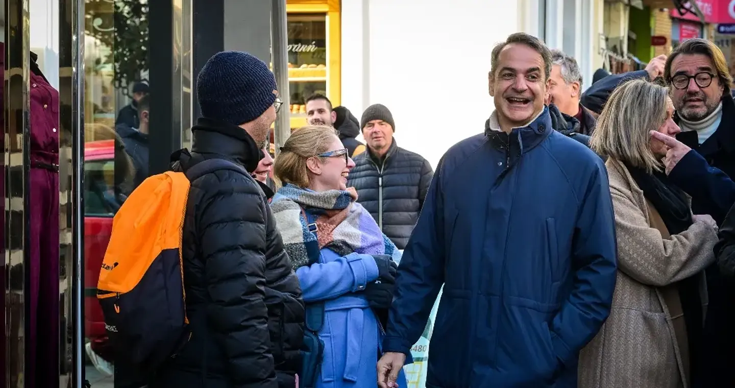 Ούτε στο Νταβός, ούτε στη Βουλή: Στα Καλάβρυτα για... σκι εθεάθη ο Μητσοτάκης [φώτο]