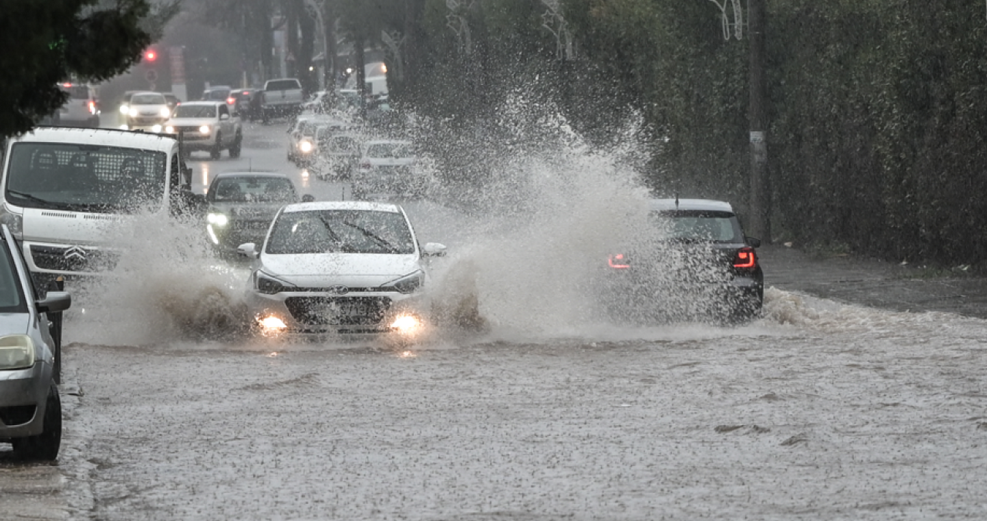 Έκτακτο δελτίο επιδείνωσης καιρού - Πορτοκαλί προειδοποίηση και για την Αττική- Συστάσεις της Πολιτικής Προστασίας