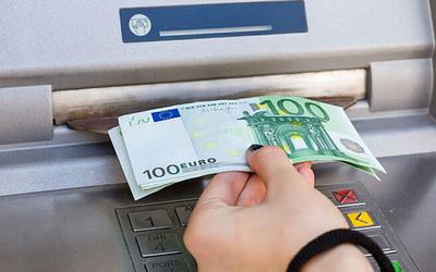 Πάνω από 2,4 δισ. ευρώ σε 4 εκατ. δικαιούχους από e-ΕΦΚΑ και ΔΥΠΑ!