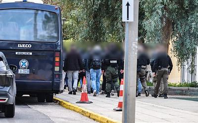 Κύκλωμα "πειραγμένων" αντλιών: Έξι προφυλακίσεις, συνεχίζονται οι απολογίες