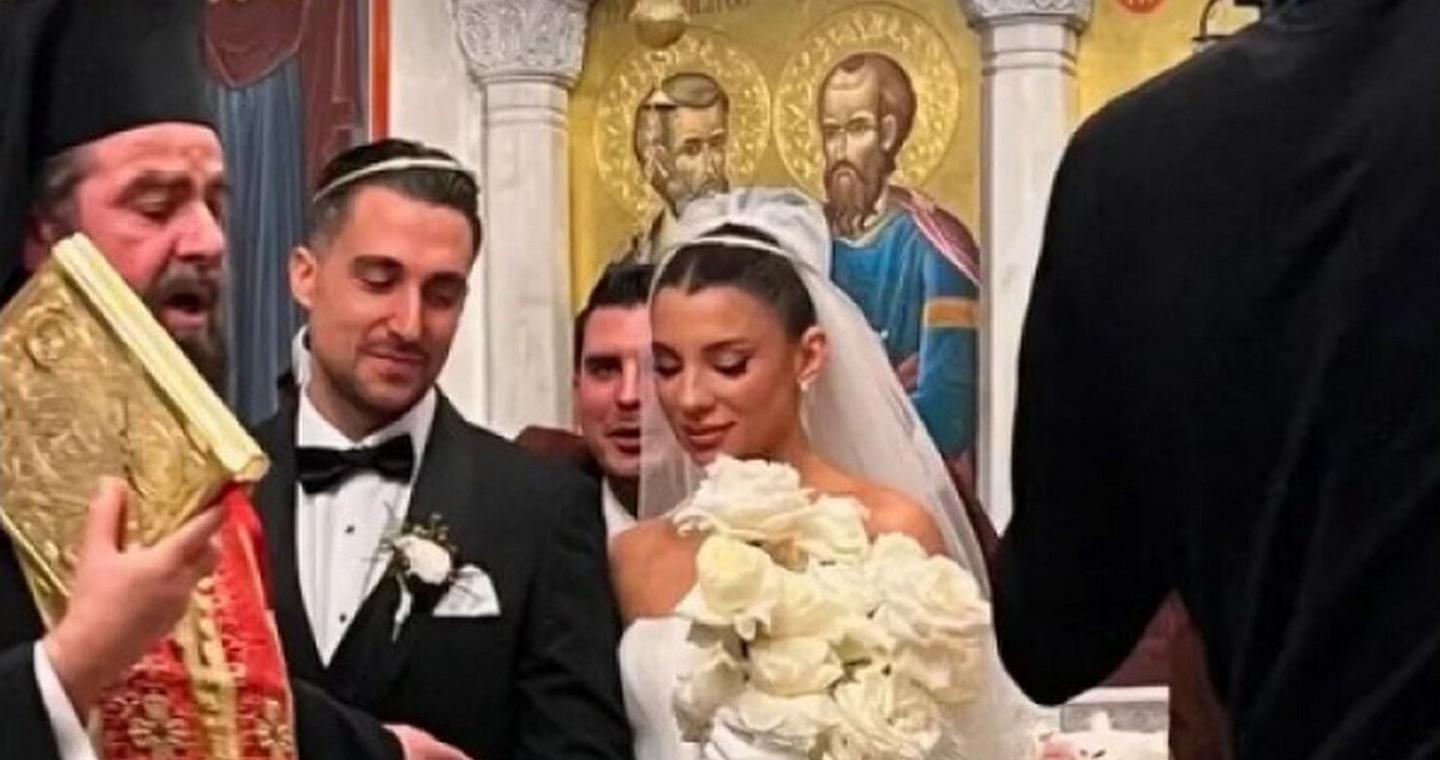 Σάκης Κατσούλης και Μαριαλένα Ρουμελιώτη παντρεύτηκαν λίγους μήνες πριν υποδεχτούν το πρώτο τους παιδί – Δείτε εικόνες και βίντεο