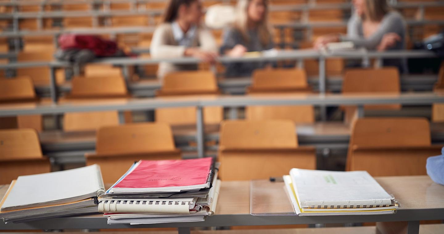 Μεταρρυθμίσεις και προκλήσεις: Η ακτινογραφία της ελληνικής εκπαίδευσης από τον ΟΟΣΑ