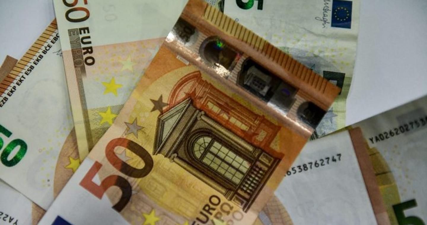 ΦΠΑ: Οι ανοιχτές «πληγές» που στοιχίζουν στους αδύναμους εισοδηματικά φορολογούμενους