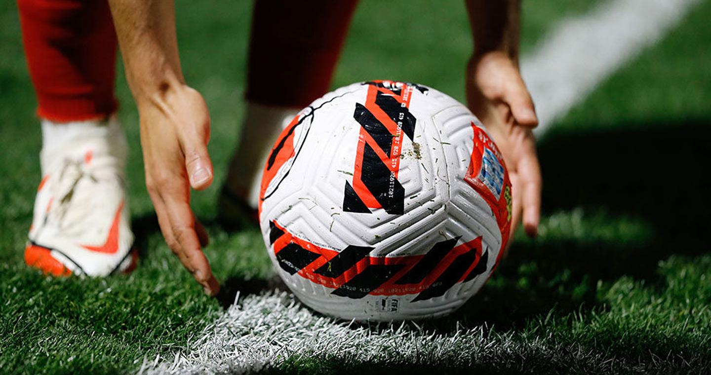 Super League 1: Σέντρα με νέες υποσχέσεις