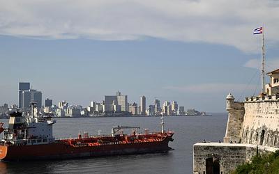 Ρωσική «ασπίδα» στην Κούβα: Το πετρέλαιο που αψηφά τον Τραμπ