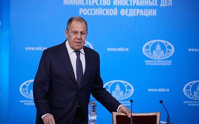 Αποκαλύπτεται το βάθος του χάσματος: Η σφοδρή επίθεση Λαβρόφ στην Ελλάδα