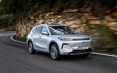 Geely Starray EM-i: Το plug-in υβριδικό SUV που υπόσχεται 1.000 χιλιόμετρα αυτονομίας
