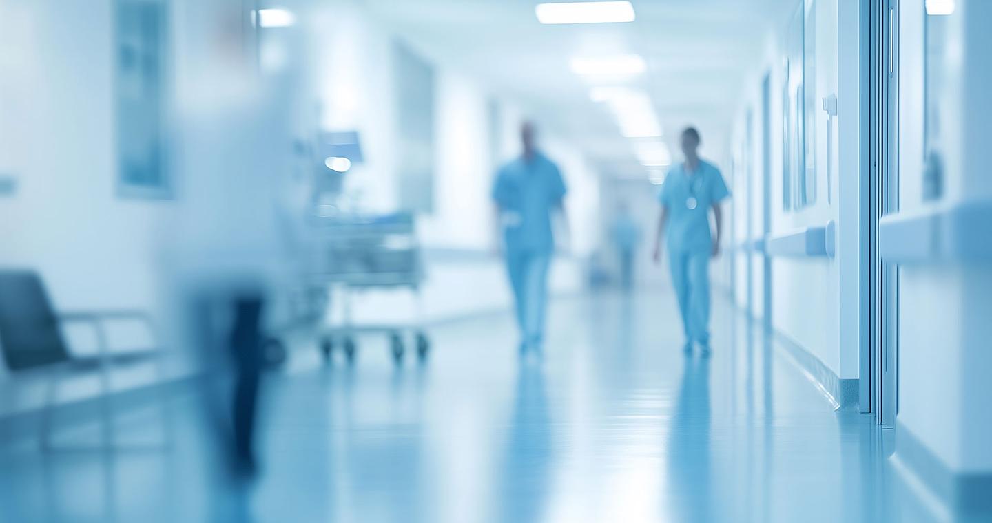 Παραμένει απειλή η γρίπη: 9 θάνατοι σε μία εβδομάδα