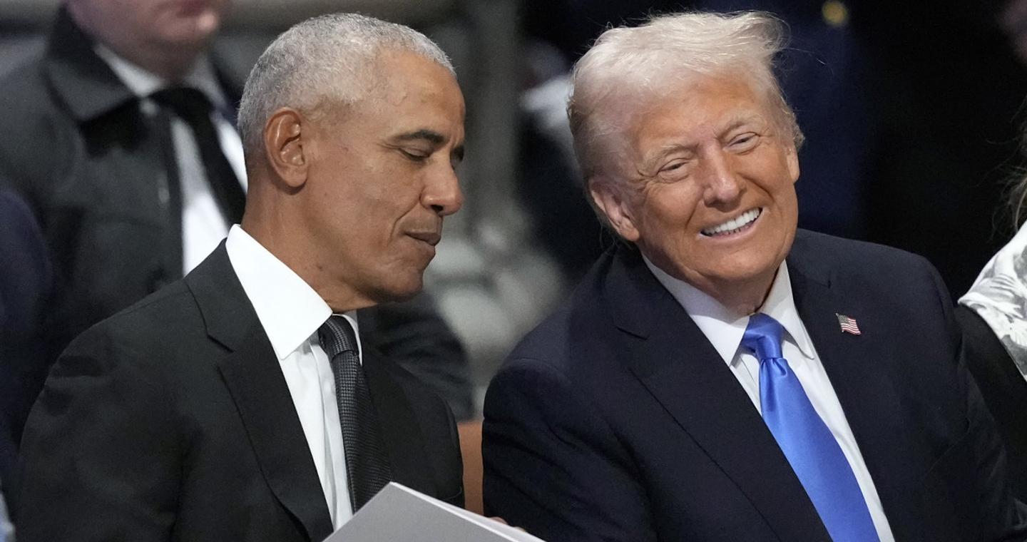 Λευκός Οίκος: «Ανθρώπινο λάθος» το βίντεο για τους Ομπάμα - Το απέσυρε ο Τραμπ