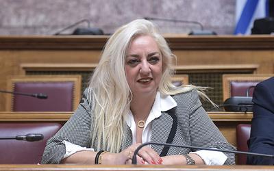 Άννα Στρατινάκη: Τι αποκαλύπτει η πρώην Γενική Γραμματέας για κονδύλια και Υπουργούς