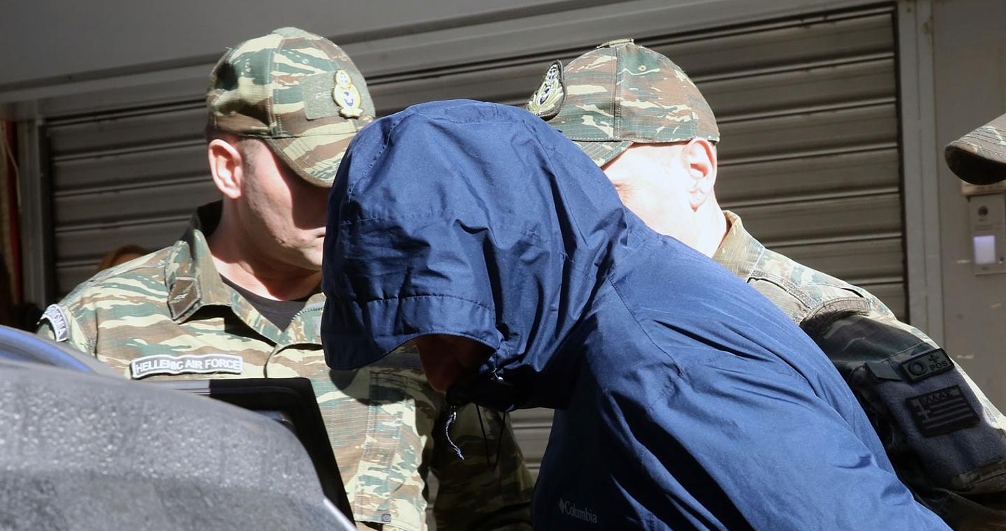 Υπόθεση κατασκοπείας: Το «δίκτυο» του σμηνάρχου – Αντιμέτωπος και με αφαίρεση ιθαγενείας