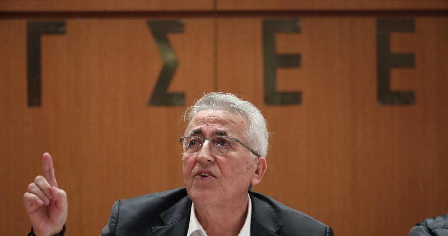 Υπόθεση Παναγόπουλου: Στα «κάγκελα» τα κόμματα μετά την έρευνα εις βάρος του προέδρου της ΓΣΕΕ για υπεξαίρεση κονδυλίων