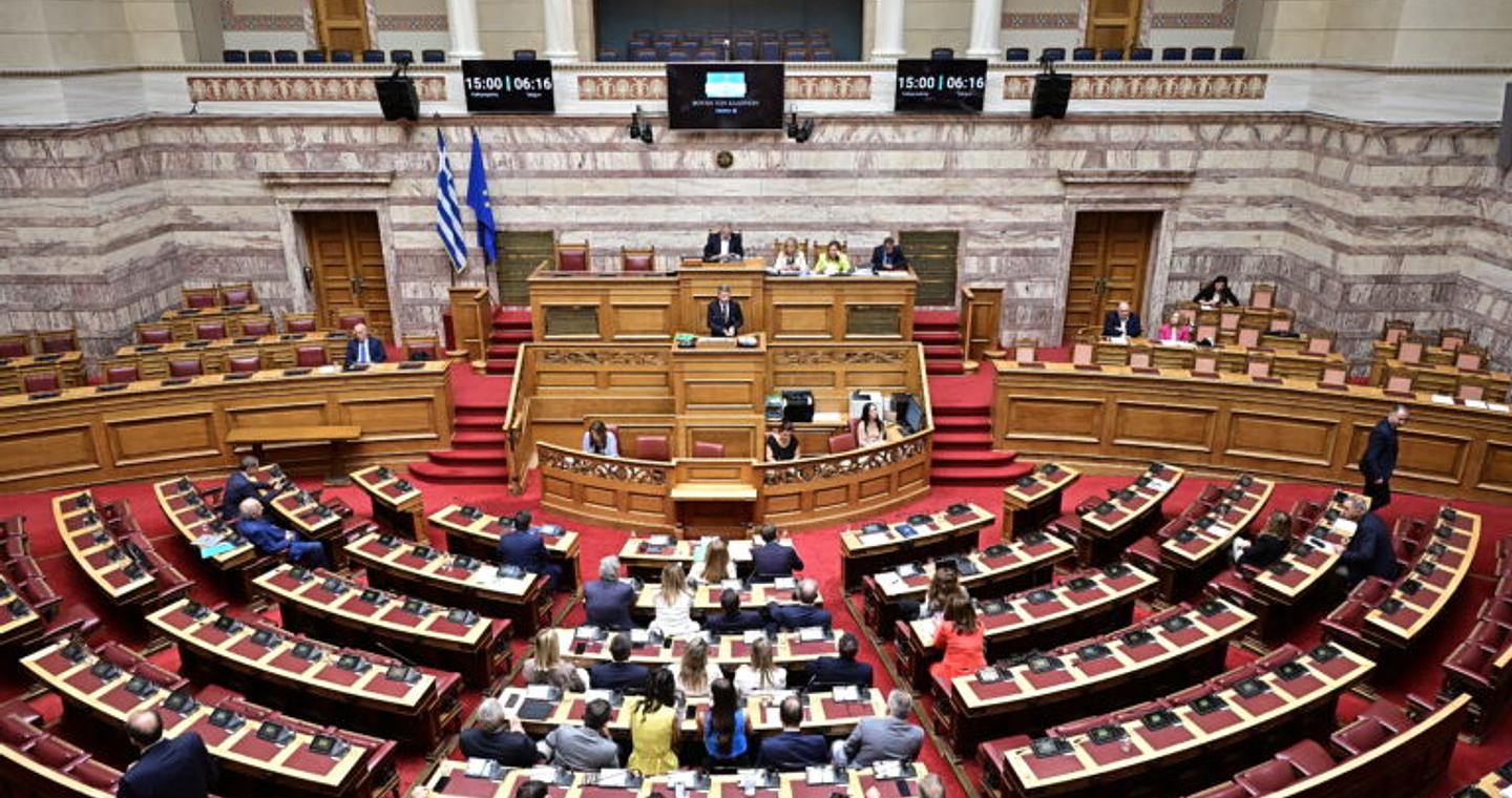 Θύελλα αντιδράσεων στην πολιτική σκηνή μετά τη συνέντευξη του Αλ. Τσίπρα στη Le Monde