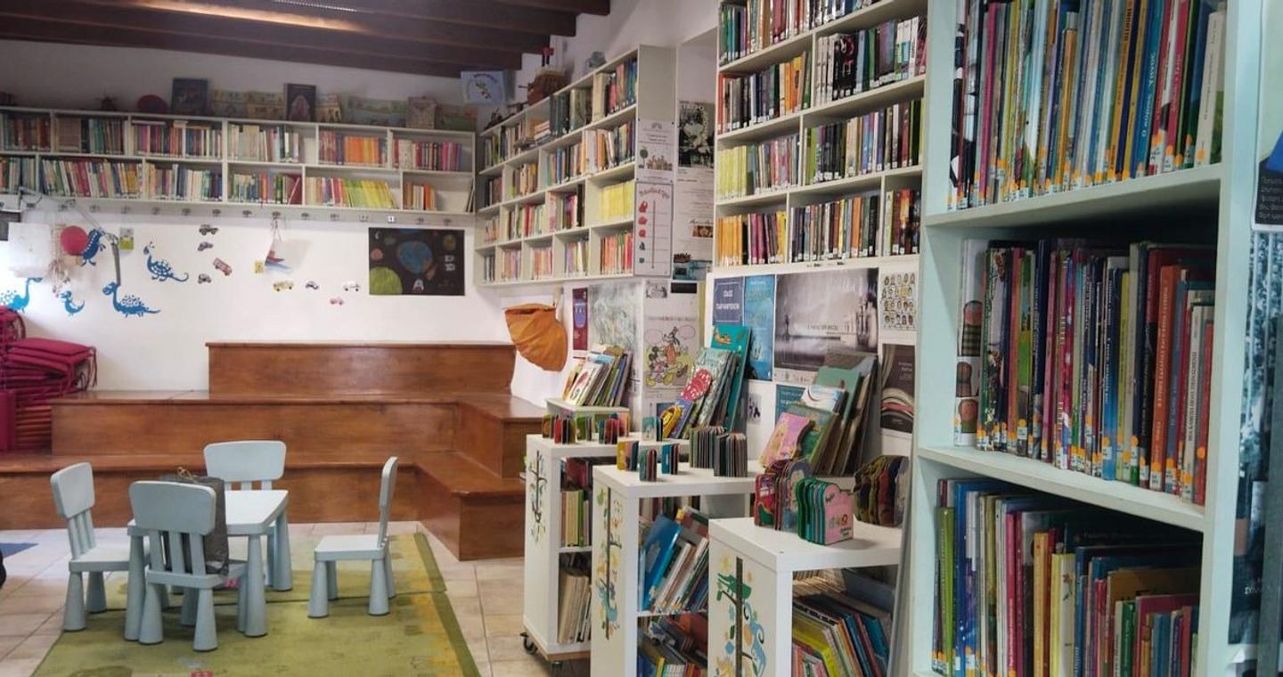 Το νησί με την πλούσια βιβλιοθήκη και ιστορία από το 1888 -Μυεί τους τουρίστες στον ελληνικό πολιτισμό