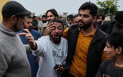 Λουτρό αίματος στο Ισλαμαμπάντ: 31 νεκροί από σφοδρή επίθεση αυτοκτονίας σε τέμενος