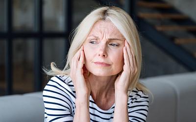 Αποκαλύπτεται η κρυφή σύνδεση του γυναικείου κύκλου με το μετατραυματικό στρες