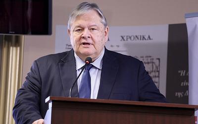 Ευάγγελος Βενιζέλος: Αιχμηρές αποκαλύψεις για Τέμπη και το άρθρο περί ευθύνης υπουργών