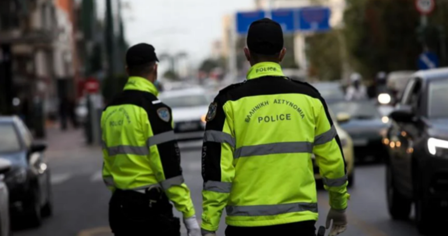 Τροχαία εναντίον Viber: 4.000 κλήσεις σε 3 μέρες και το «κόλπο» 100.000 οδηγών για να γλιτώνουν