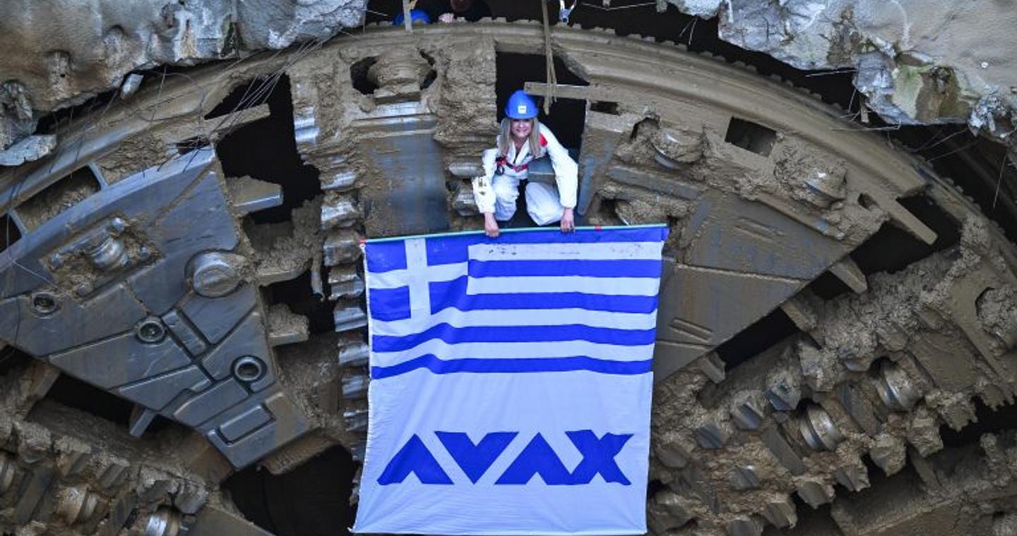 Γραμμή 4 Μετρό: Ο μετροπόντικας «Αθηνά» έφτασε στο φρέαρ του Ευαγγελισμού – Τέλη 2026 φτάνει από το Γαλάτσι και η «Νίκη»