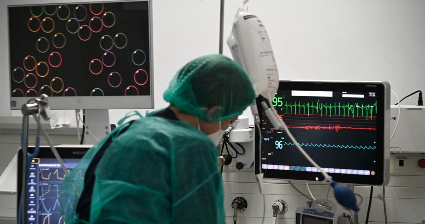 ΕΟΔΥ: 15 νεκροί από γρίπη την τελευταία εβδομάδα - 13 σοβαρά ασθενείς στις ΜΕΘ