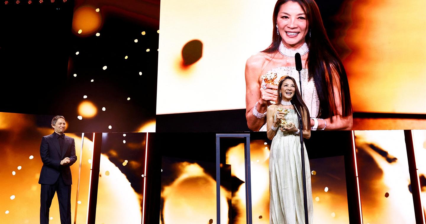 Μπερλινάλε: Να μείνουμε εκτός πολιτικής