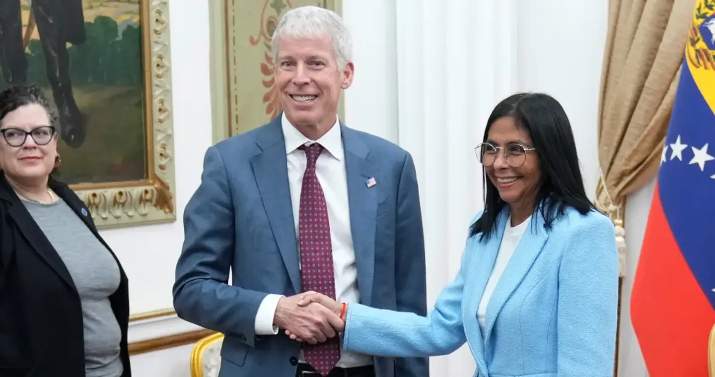 Στο Καράκας για τα πετρέλαια ο υπουργός Ενέργειας των ΗΠΑ