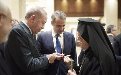 Μητσοτάκης – Ερντογάν: Το παρασκήνιο της συνάντησης και το ερώτημα για το μέλλον