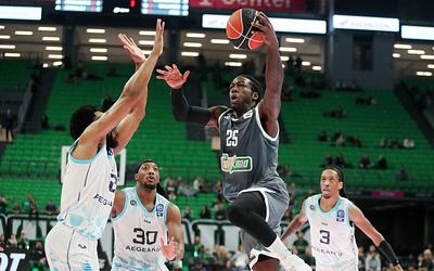 Ιστορικό «μπαμ» στο ΟΑΚΑ: Ο Κολοσσός υπέταξε τον Παναθηναϊκό για πρώτη φορά