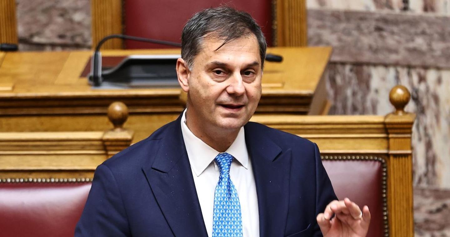 Ο Χάρης Θεοχάρης θα εκπροσωπήσει την Ελλάδα στο Συμβούλιο Ειρήνης του Ντόναλντ Τραμπ