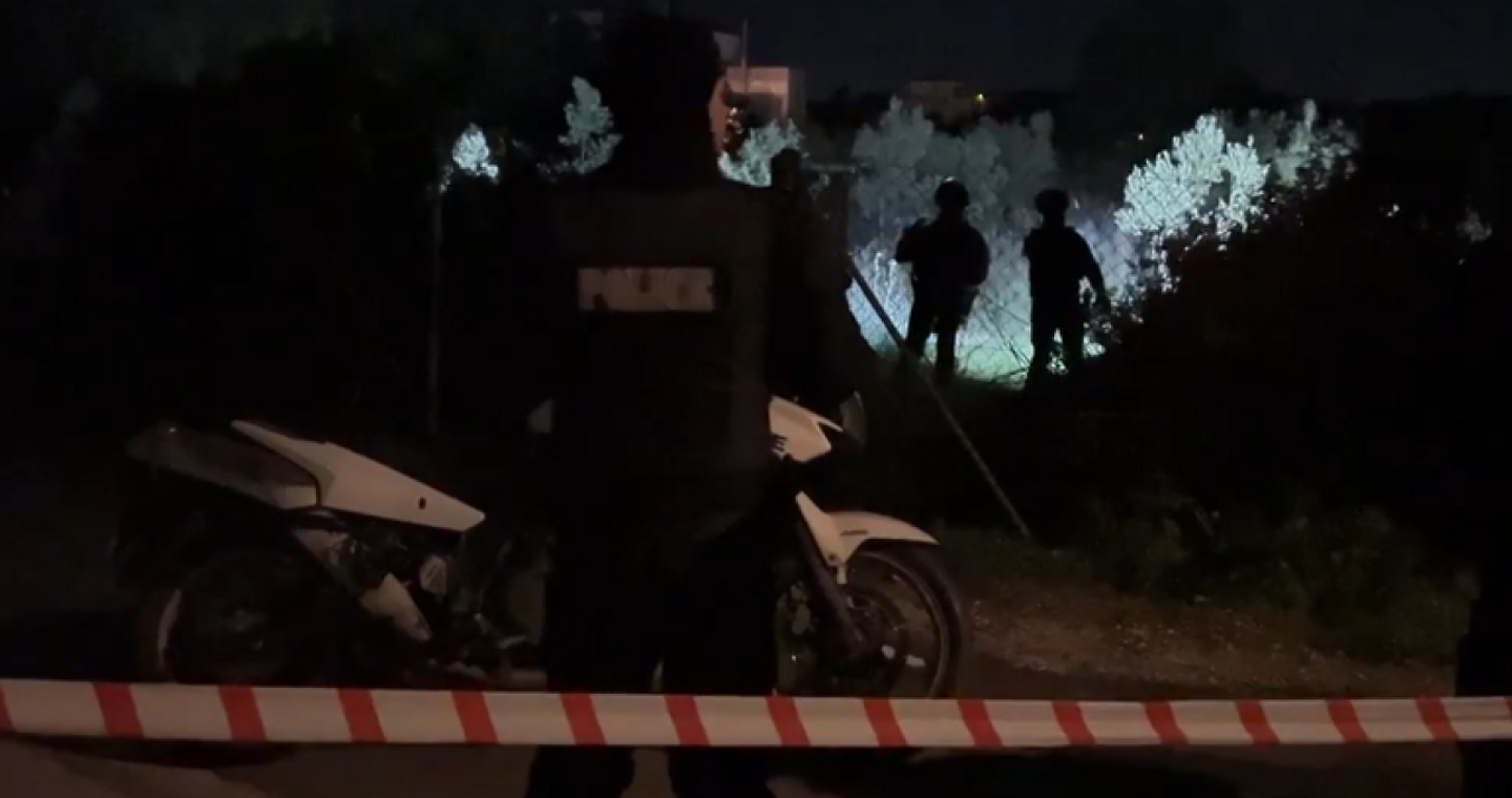 Συνελήφθη ο Χρήστος Μαυρίκης - Πυροβόλησε στον αέρα και «ταμπουρώθηκε» στο σπίτι του - Δείτε βίντεο