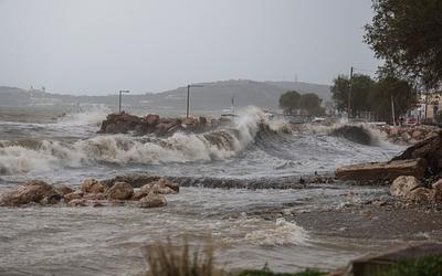 Νέα επιδείνωση του καιρού: Ποιες περιοχές θα «χτυπήσουν» καταιγίδες και 10 μποφόρ
