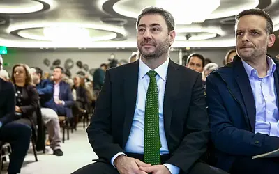 Τι αλλάζει στο ΠΑΣΟΚ μετά την εκρηκτική σύγκρουση Ανδρουλάκη και Δούκα