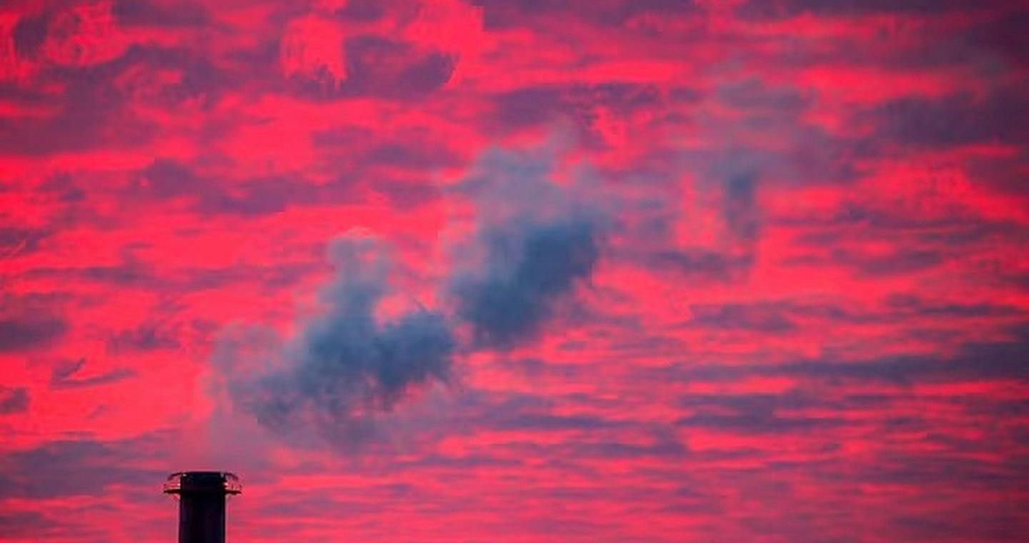 Λάδι στη φωτιά της κλιματικής αλλαγής – Ο Τραμπ ανακάλεσε το πόρισμα-ορόσημο για τις εκπομπές άνθρακα